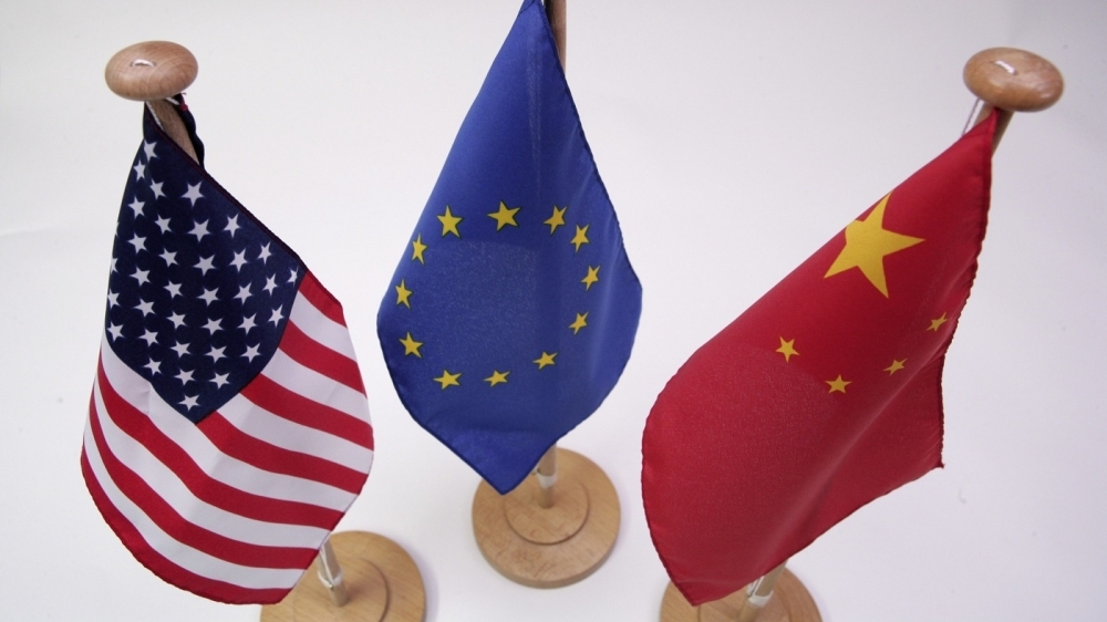 Mỹ muốn gì khi hòa giải thương mại với EU, trì hoãn đàm phán với Trung Quốc?