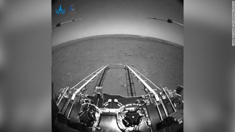 Trung Quốc bắt đầu khám phá bề mặt Sao Hỏa