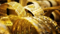 Giá vàng hôm nay 3/5, Giá vàng lao dốc thảm, vàng sẽ bị vùi dập hay được chắp cánh bởi xung đột Nga-Ukraine, lạm phát và quan điểm ‘diều hâu’ của Fed?