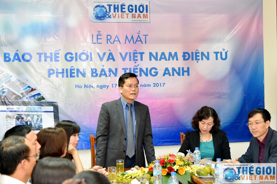 ra mat bao the gioi viet nam dien tu phien ban tieng anh