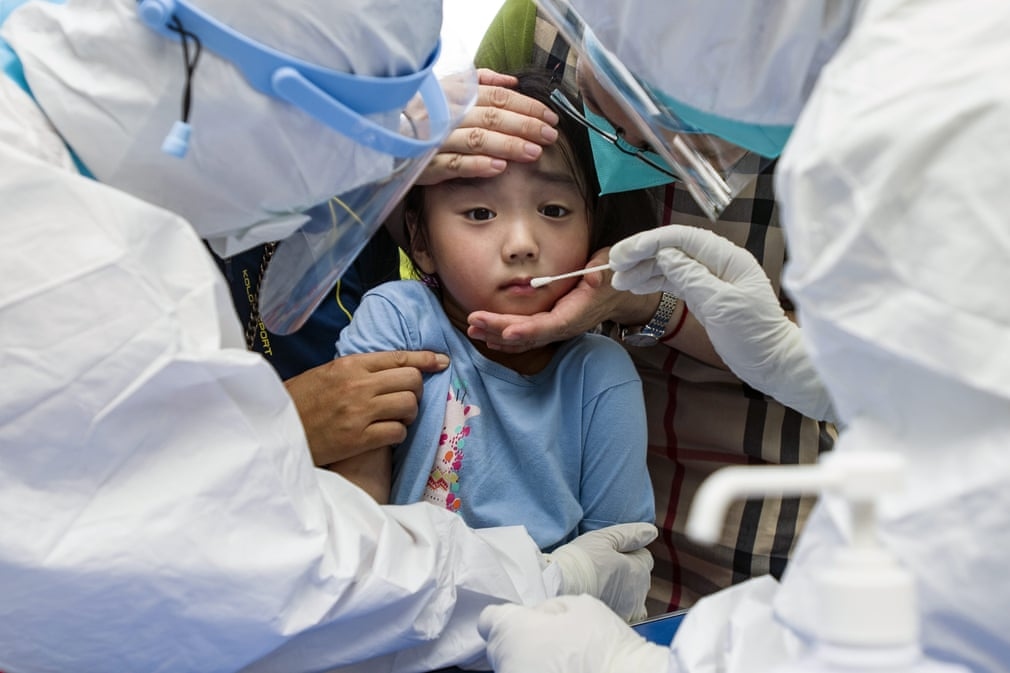 Trước biến thể Delta hung dữ, Trung Quốc lên cơn ‘đau đầu’ - Vaccine có còn là ‘vũ khí chiến lược’?