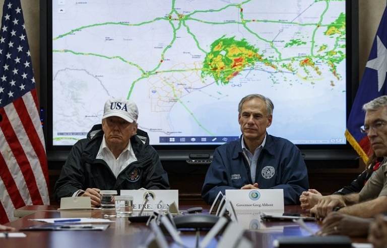 Thiệt hại của bão Harvey có thể trên 150 tỷ USD