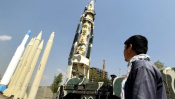 Iran khẳng định quyết tâm phát triển tên lửa đạn đạo