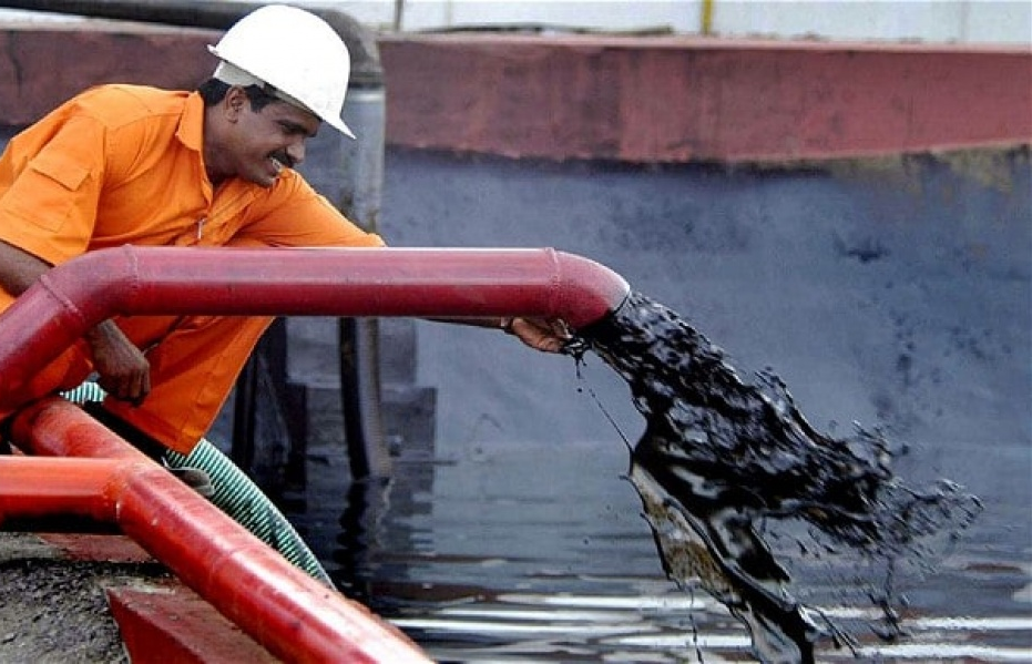 Giá dầu Brent chạm mức cao nhất trong hơn hai năm