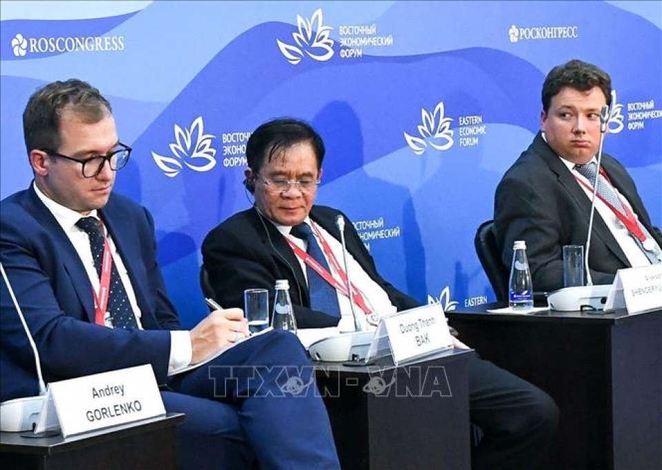 dien dan kinh te phuong dong viet nam tham luan ve khong gian kinh doanh