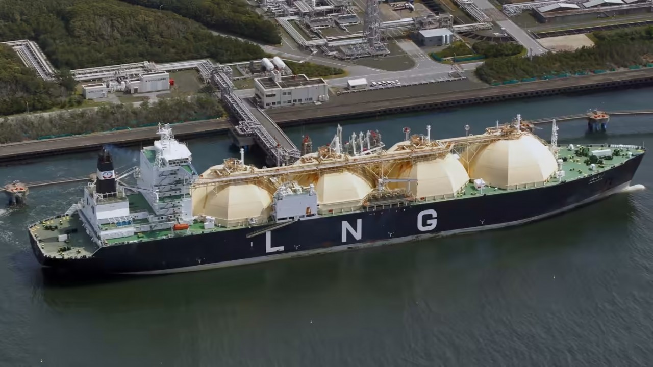 Khủng hoảng năng lượng: Nga sẽ cung cấp LNG cho Myanmar? Hungary nói về ngoại lệ khi áp giá trần dầu Moscow
