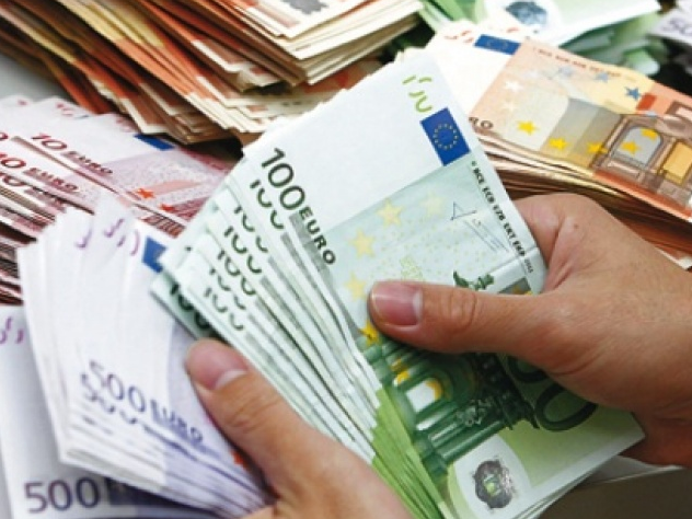 Đồng Euro rớt giá mạnh sau cuộc trưng cầu ý dân tại Italy