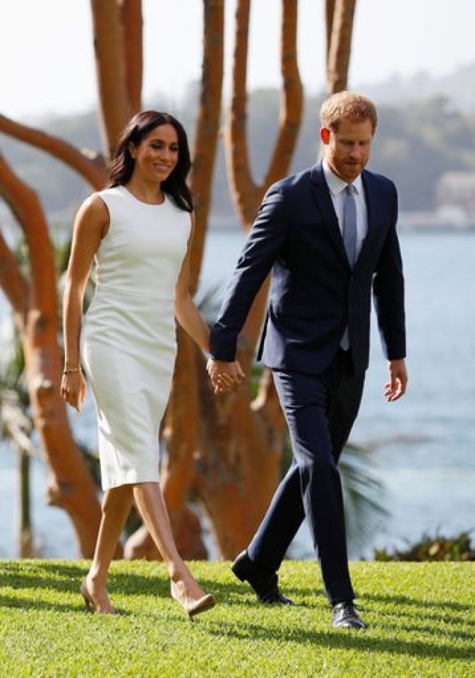 vo chong hoang tu harry va meghan markle cong du australia