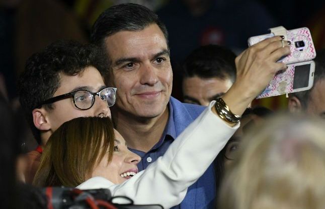 Bắt đầu tổng tuyển cử lại ở Tây Ban Nha giữa căng thẳng Catalonia đòi ly khai