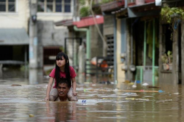 Philippines: Hình ảnh tan hoang sau khi Vamco - siêu bão chết chóc nhất năm đổ bộ