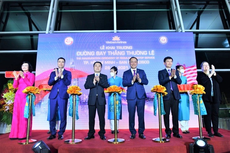 Viet Nam Airlines successfully operates first direct flight to US