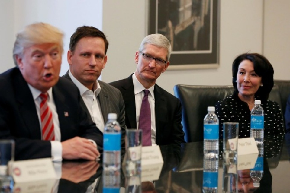 Ông Donald Trump hứa hẹn gì với các CEO của thung lũng Silicon?