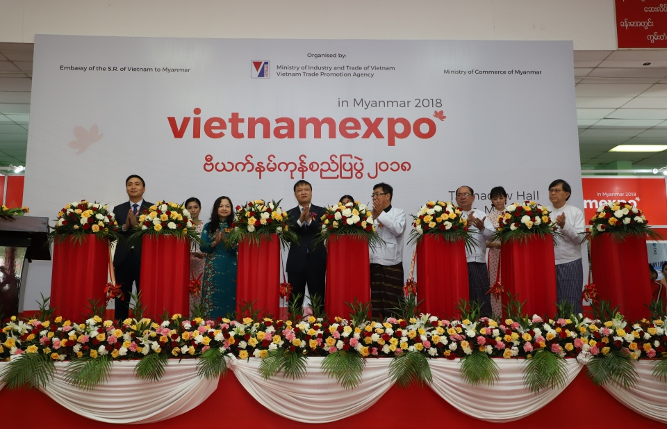 Khai mạc Hội chợ hàng Việt Nam năm 2018 tại Myanmar
