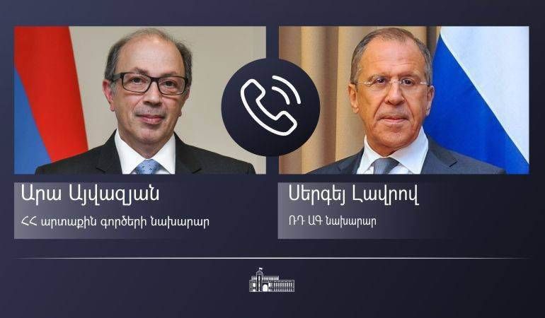 Ngoại trưởng Nga (bên phải) và người đồng cấp Armenia điện đàm, thảo luận giải quyết vấn đề Nagorny-Karabakh, ngày 26/12. (Nguồn: https://www.mfa.am/)