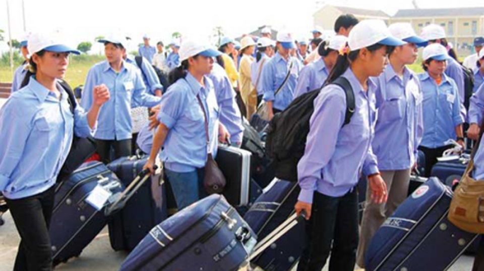 vietnamese workers in thailand allowed to get work permits