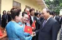 vietnamese lao pms co chair inter governmental committee meeting