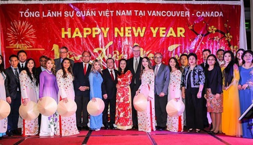 vietnamese in western canada celebrate tet holiday