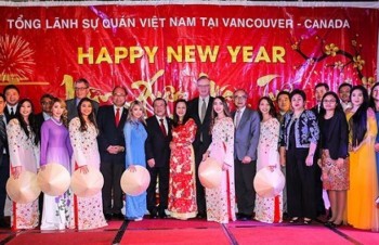 Vietnamese in western Canada celebrate Tet holiday