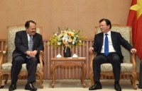 top leaders of vietnam and laos hold talks in vientiane