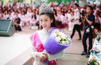 vietnamese beauty crowned miss earth 2018