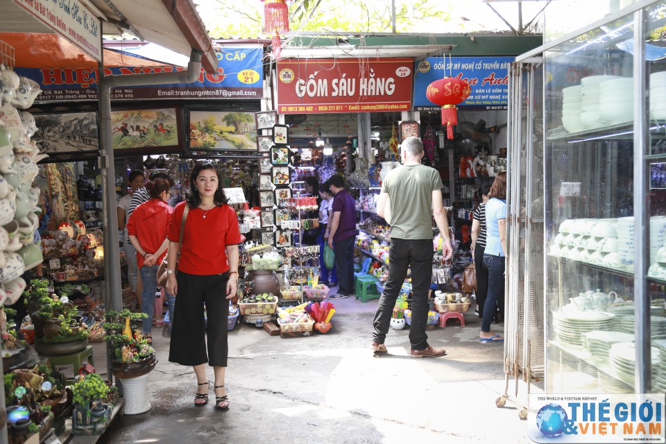 bat trang diem den thu hut du khach