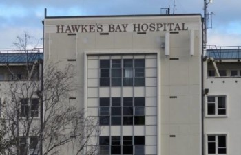 New Zealand phong tỏa một bệnh viện do đe dọa an ninh