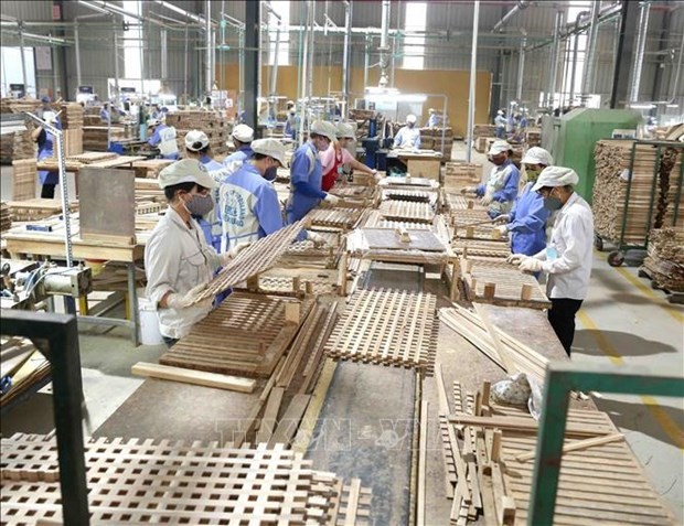 Vietnam's wood industry seeks to ensure self-sufficiency in domestic materials. - Illustrative image (Photo: VNA)