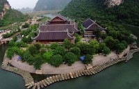 ninh binh welcomes over 73 million visitors during 2018