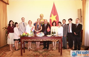 Giao lưu thân mật kỷ niệm 45 năm thiết lập quan hệ Việt Nam - Hà Lan