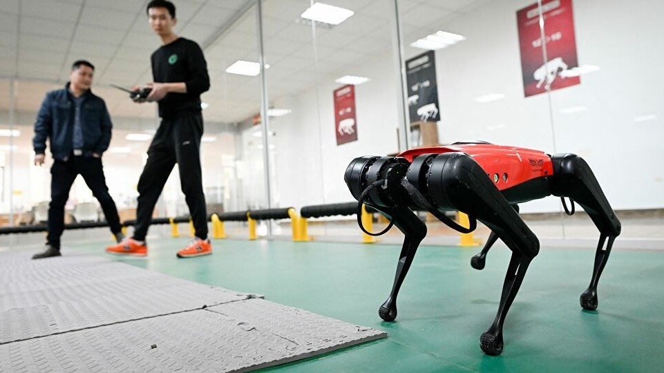 Trung Quốc trình làng robot rẻ hơn sản phẩm Boston Dynamics 30 lần