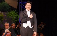 vietnamese student wins hungarian singing contest