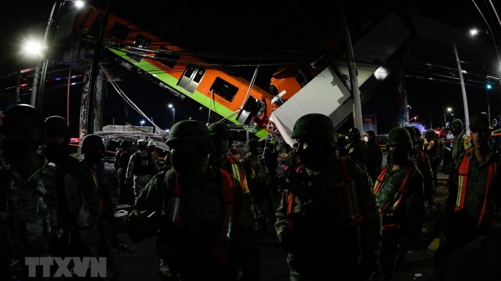 Mexico tiếp tục hỗ trợ các nạn nhân vụ sập đường sắt trên cao