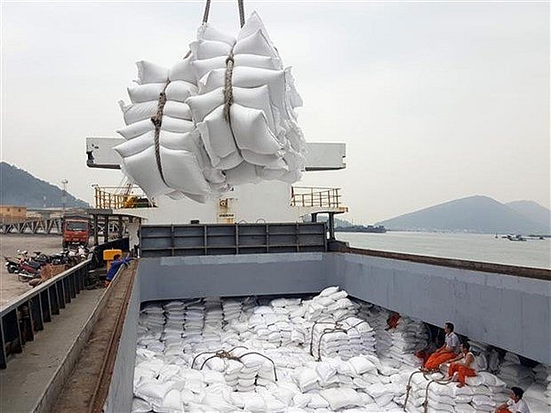 Vietnam earns 362 million USD from rice exports in April