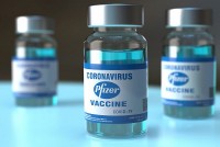 Pfizer/BioNTech đề nghị EU đền bù hợp đồng vaccine Covid-19