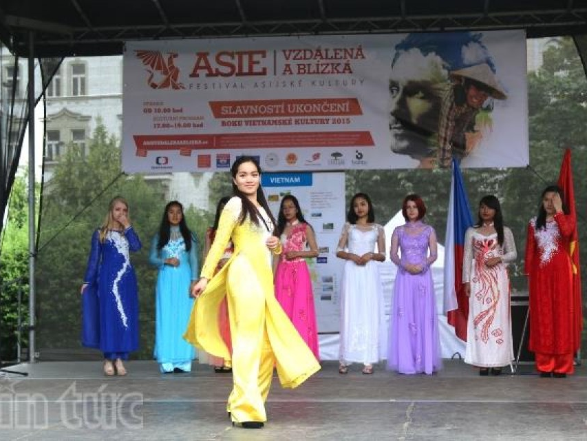 Việt Nam - hình ảnh đẹp tại Liên hoan Văn hóa châu Á ở Séc