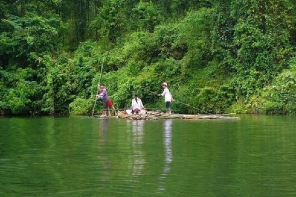 visiting pu mat national park