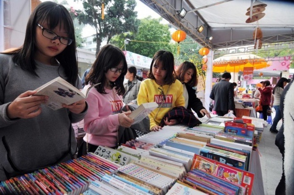 hcm city book street attracts 12 million visitors