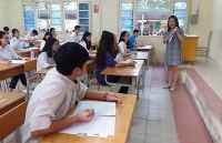 Students enter first day of national high school exam 2019