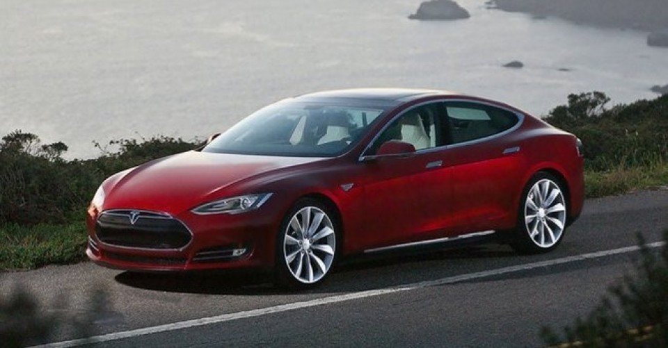 Tesla sẽ trình làng xe điện tự lái giá chưa đến 600 triệu đồng  BÁO QUẢNG  NAM ONLINE  Tin tức mới nhất