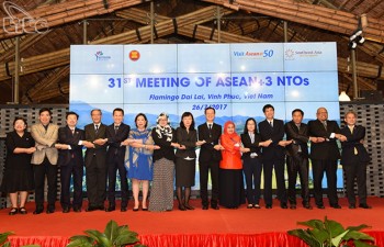 ASEAN and China, RoK, Japan, India discuss on strengthening tourism cooperation