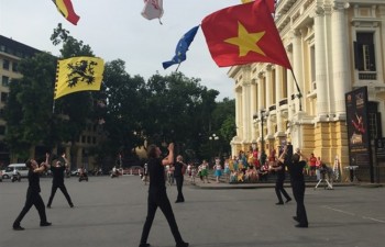 Belgian dance group in Ha Noi fusion
