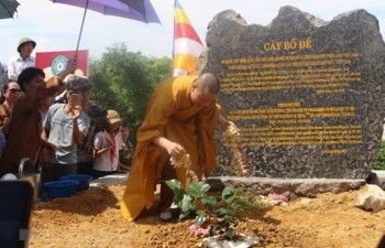 Sri Lanka’s Bodhi tree planted at Tam Chuc Pagoda