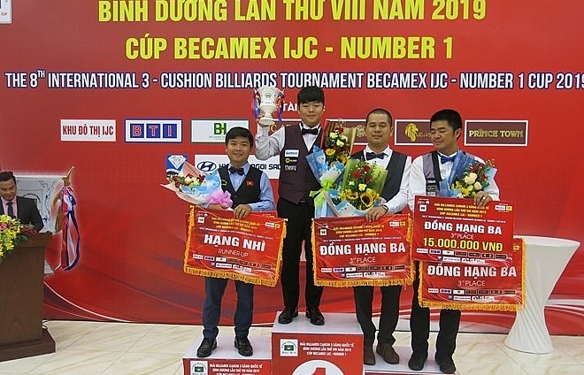 Vietnamese cueist finishes second at Int’l 3-Cushion Billiards Tournament