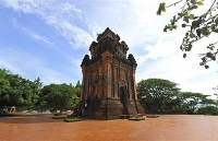 number of tourists to ha noi increases in august