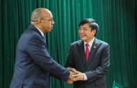 vietnamese workers in thailand allowed to get work permits