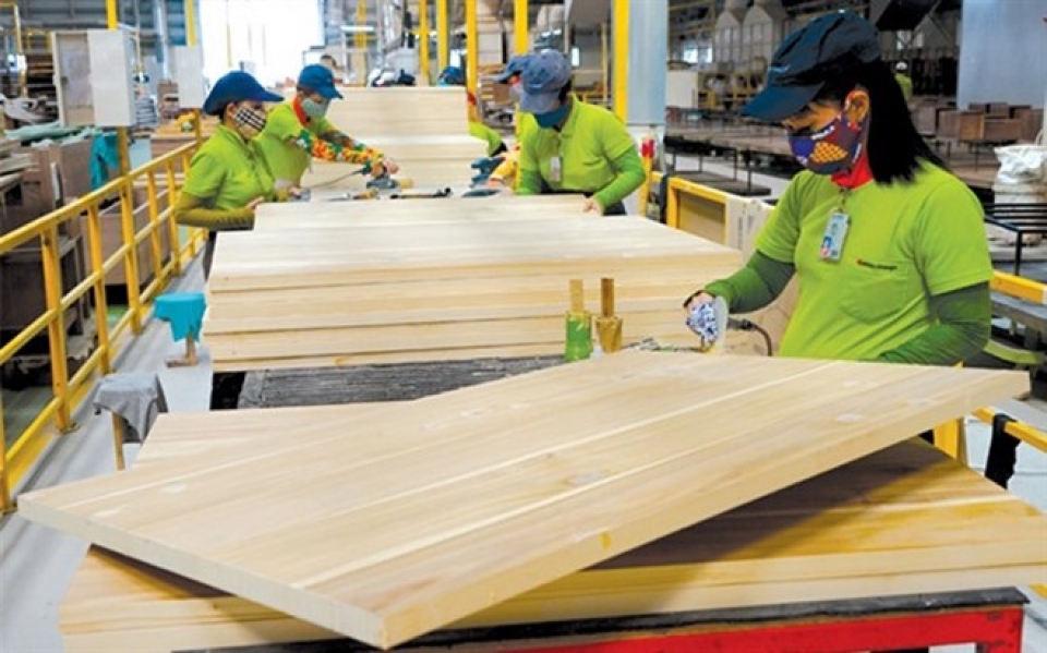 forestry exports estimated to exceed 58 billion usd in 8 months