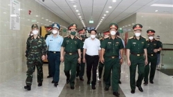 Deputy PM inspects COVID-19 prevent, control at Military Hospital 175