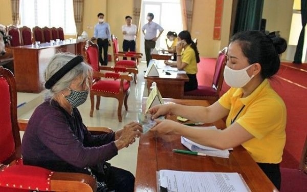 Ha Noi offers over 33 million USD worth of financial aid to pandemic-hit people