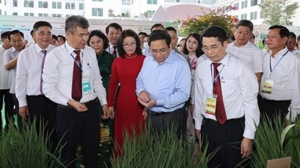 PM emphasises training of high-quality human resources for agriculture