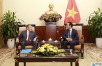Thứ trưởng Ngoại giao Tô Anh Dũng tiếp xã giao Đại sứ Cộng hòa Kazakhstan